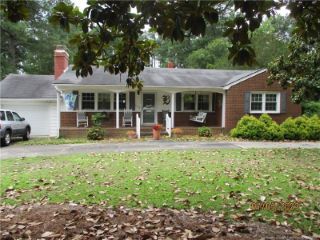 Foreclosed Home - 3115 CLIFFDALE RD, 28303