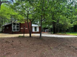 Foreclosed Home - 812 STAMPER RD, 28303