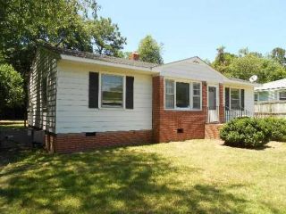 Foreclosed Home - 910 SANDALWOOD DR, 28304