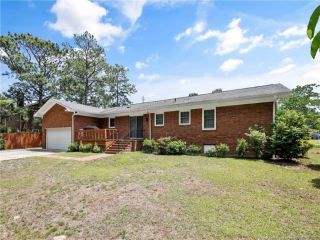 Foreclosed Home - 2506 DARTMOUTH DR, 28304