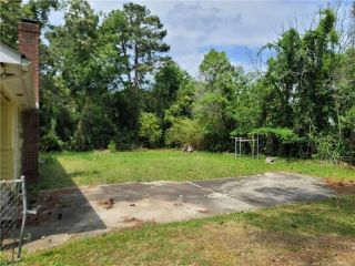 Foreclosed Home - 1601 IRELAND DR, 28304