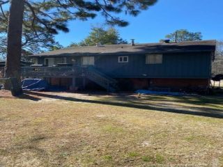 Foreclosed Home - 4306 EDGEDALE DR, 28304