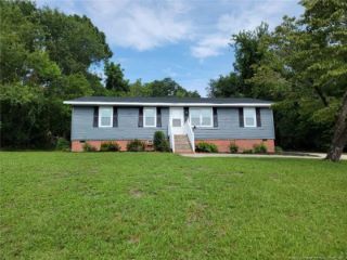 Foreclosed Home - 1837 GLENWICK DR, 28304