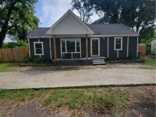 Foreclosed Home - 301 S KENLEIGH DR, 28304
