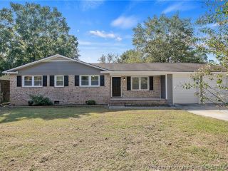 Foreclosed Home - 1611 DIPLOMAT DR, 28304