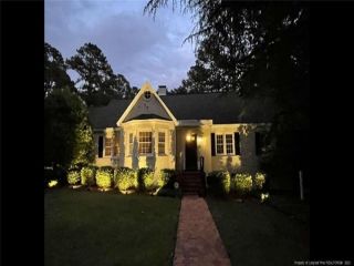 Foreclosed Home - 305 CIRCLE DR, 28305