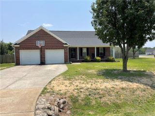 Foreclosed Home - 602 HOLLINS DR, 28306