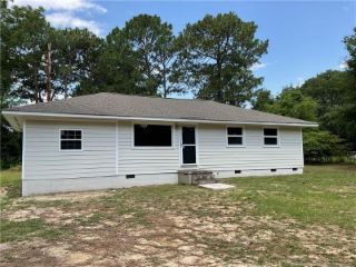 Foreclosed Home - 2206 KIMBERLY DR, 28306