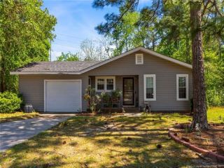 Foreclosed Home - 819 OPAL CT, 28311