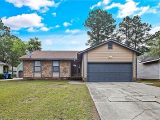 Foreclosed Home - 3544 HASTINGS DR, 28311
