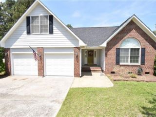 Foreclosed Home - 8149 FOXTRAIL DR, 28311