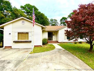 Foreclosed Home - 500 SOUTHLAND DR, 28311