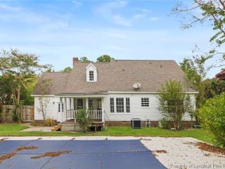 Foreclosed Home - 3829 CLEARWATER DR, 28311