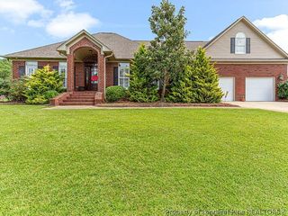 Foreclosed Home - 4453 BENT GRASS DR, 28312