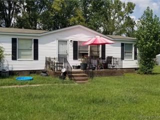 Foreclosed Home - 909 COLDWATER DR, 28312