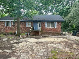 Foreclosed Home - 115 HEARTHSTONE DR, 28314