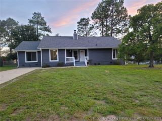 Foreclosed Home - 6867 BUTTERMERE DR, 28314