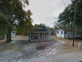 Foreclosed Home - 709 MARTIN ST, 28337