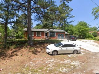 Foreclosed Home - 402 BUTTERCUP DR, 28345
