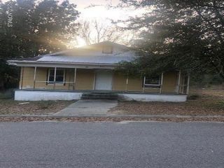 Foreclosed Home - 801 PINE ST, 28345