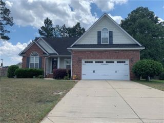 Foreclosed Home - 1136 MASTERPIECE DR, 28348