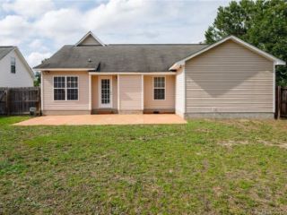 Foreclosed Home - 551 CYPRESS POND DR, 28348