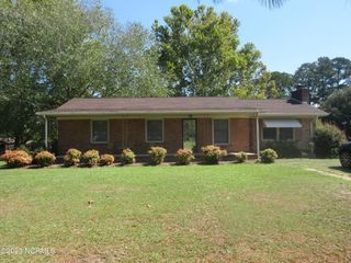 Foreclosed Home - 16801 SPRINGS MILL RD, 28352