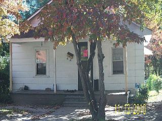 Foreclosed Home - 317 EDENS AVE, 28358