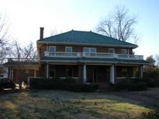 Foreclosed Home - 1101 N WALNUT ST, 28358