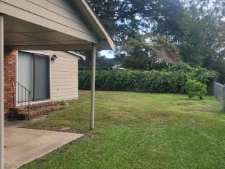 Foreclosed Home - 1304 EISENHOWER ST, 28358