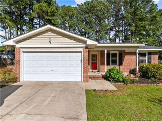 Foreclosed Home - 203 CARRIAGE LN, 28376