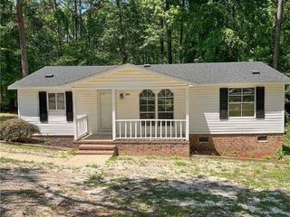 Foreclosed Home - 204 MCDOUGALD DR, 28376