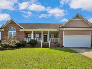 Foreclosed Home - 307 SOMERSET DR, 28376