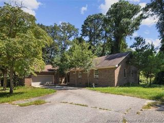 Foreclosed Home - 615 E 3RD AVE, 28377