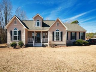 Foreclosed Home - 563 KING FARM RD, 28384