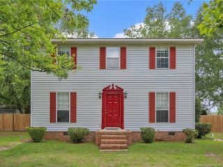 Foreclosed Home - 24 CHRISTINE LN, 28384