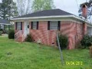 Foreclosed Home - 205 JONES ST, 28385