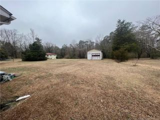 Foreclosed Home - 1543 N BRAGG BLVD, 28390