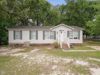 Foreclosed Home - 348 JAMESTOWN DR, 28390