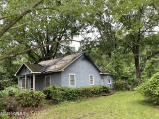 Foreclosed Home - 211 N ALMA ST, 28394