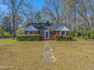 Foreclosed Home - 24520 MCGILL ST, 28396