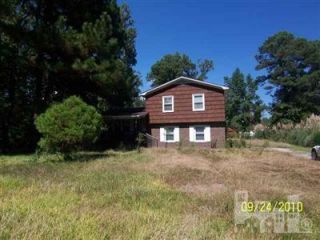 Foreclosed Home - 233 HERITAGE PARK DR, 28401