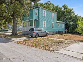 Foreclosed Home - 814 S 4TH ST, 28401