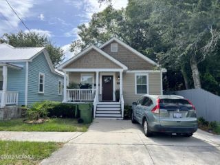 Foreclosed Home - 106 S 11TH ST, 28401