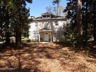 Foreclosed Home - 3909 WILSHIRE BLVD, 28403
