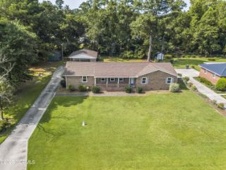 Foreclosed Home - 110 TANGLEWOOD DR, 28409