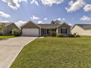 Foreclosed Home - 2602 ASHBY DR, 28411