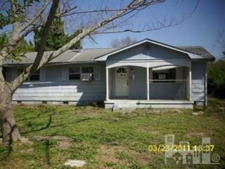 Foreclosed Home - 5135 EVERGREEN DR SE, 28422
