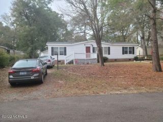 Foreclosed Home - 3391 BAY CT SE, 28422