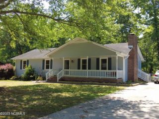 Foreclosed Home - 90 ROLAND CT, 28425